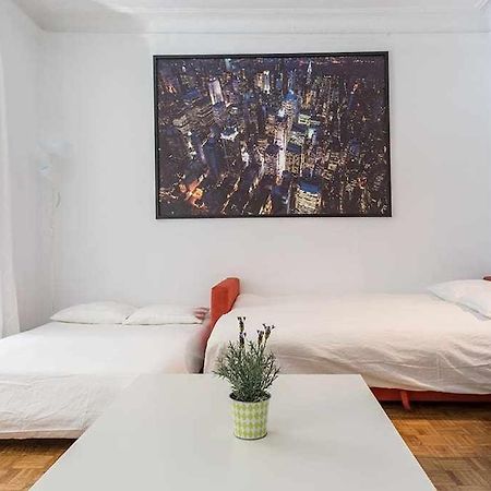 Ferienwohnung Apartamento Confortable En Atocha Madrid Exterior foto