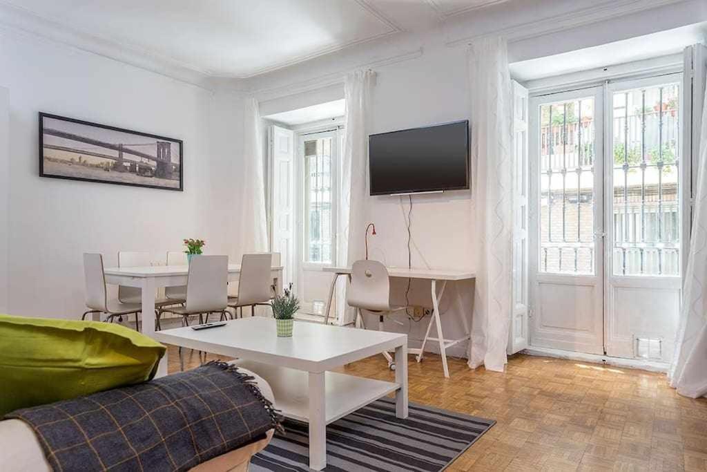 Ferienwohnung Apartamento Confortable En Atocha Madrid Exterior foto