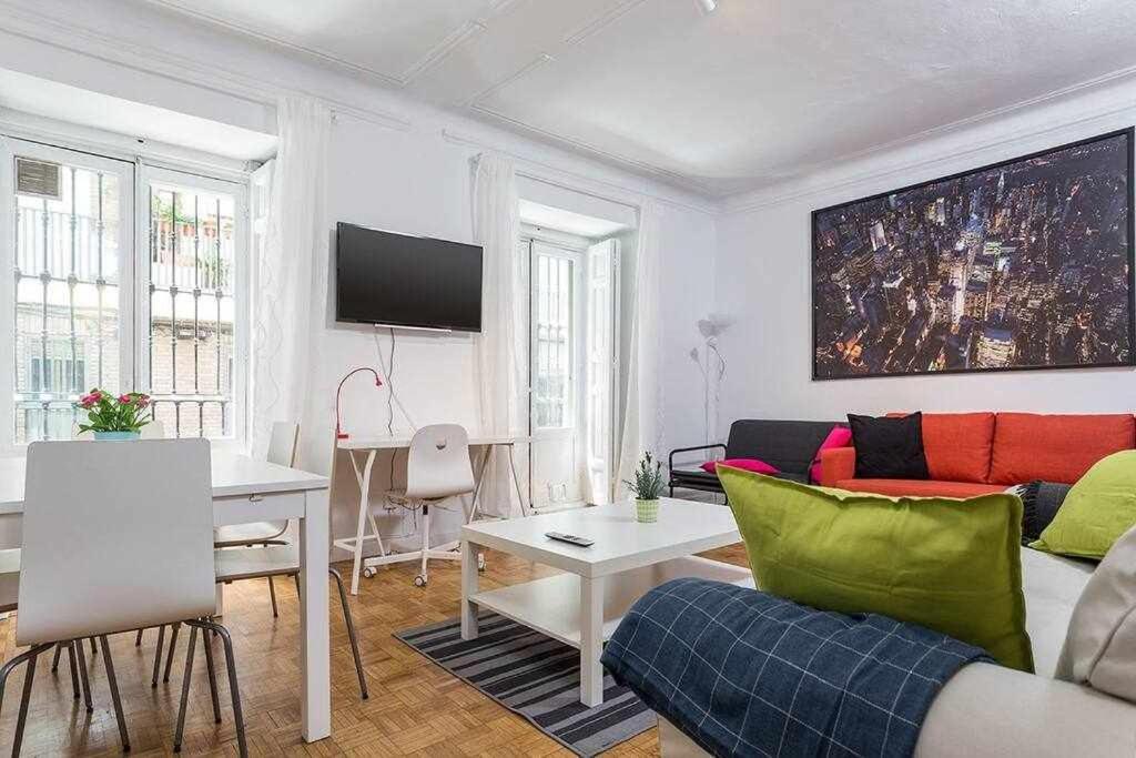 Ferienwohnung Apartamento Confortable En Atocha Madrid Exterior foto